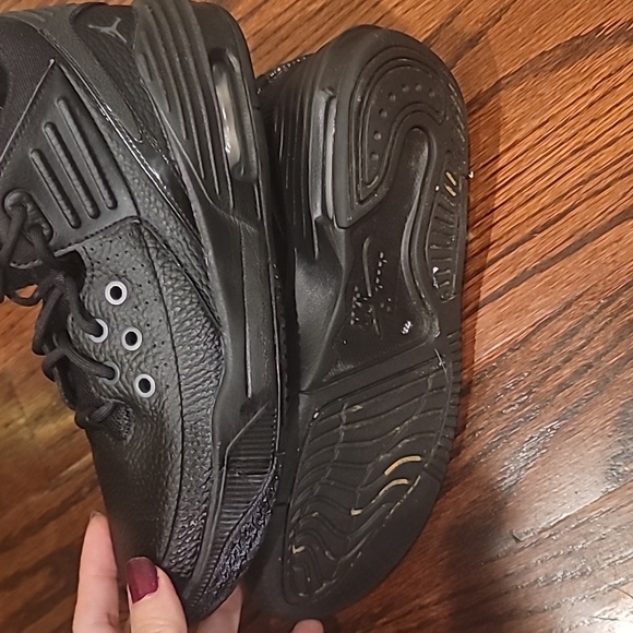 Kids Nike Jordan Max Aura 5 Black  sneaker shoes 6 7.5 - Picture 9 of 10